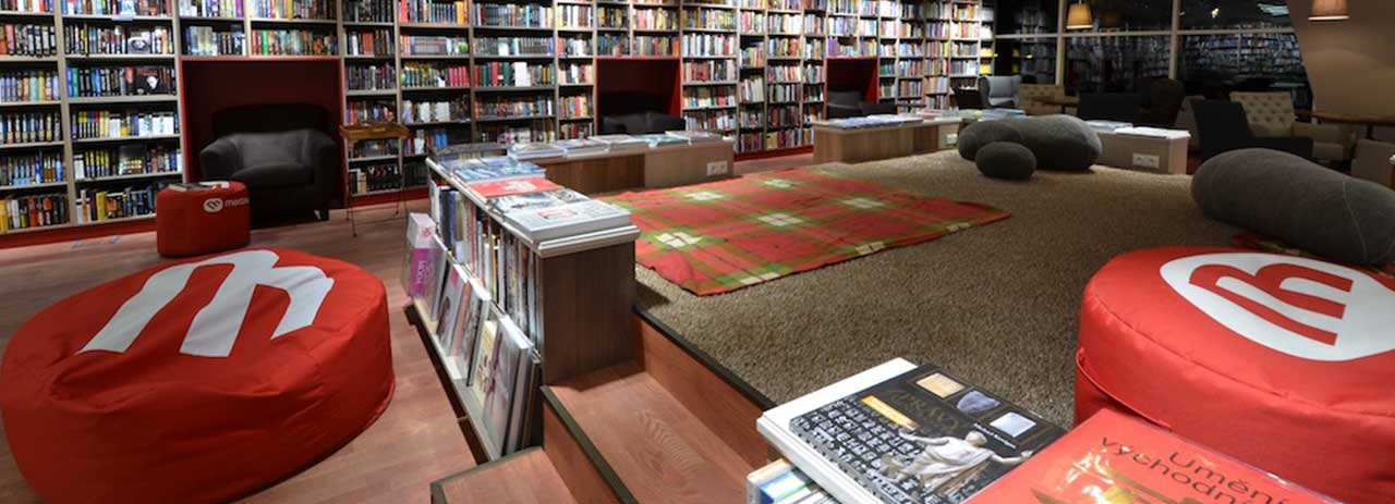 Ομάδα υποστήριξης Martinus που χρησιμοποιεί το LiveAgent