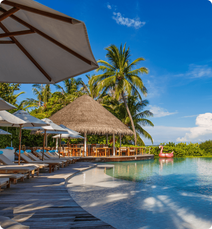 Satur - 100 χρόνια αξέχαστων ταξιδιών με το LiveAgent